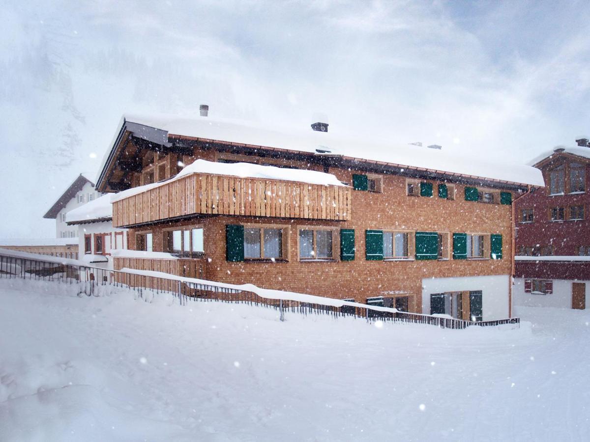 Haus Burgi - Angelika Walch Leilighet Stuben am Arlberg Eksteriør bilde